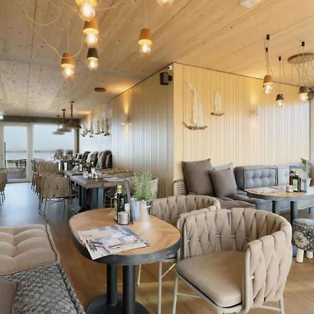 Amazing In Lembruch-duemmer With Sauna Holiday home *